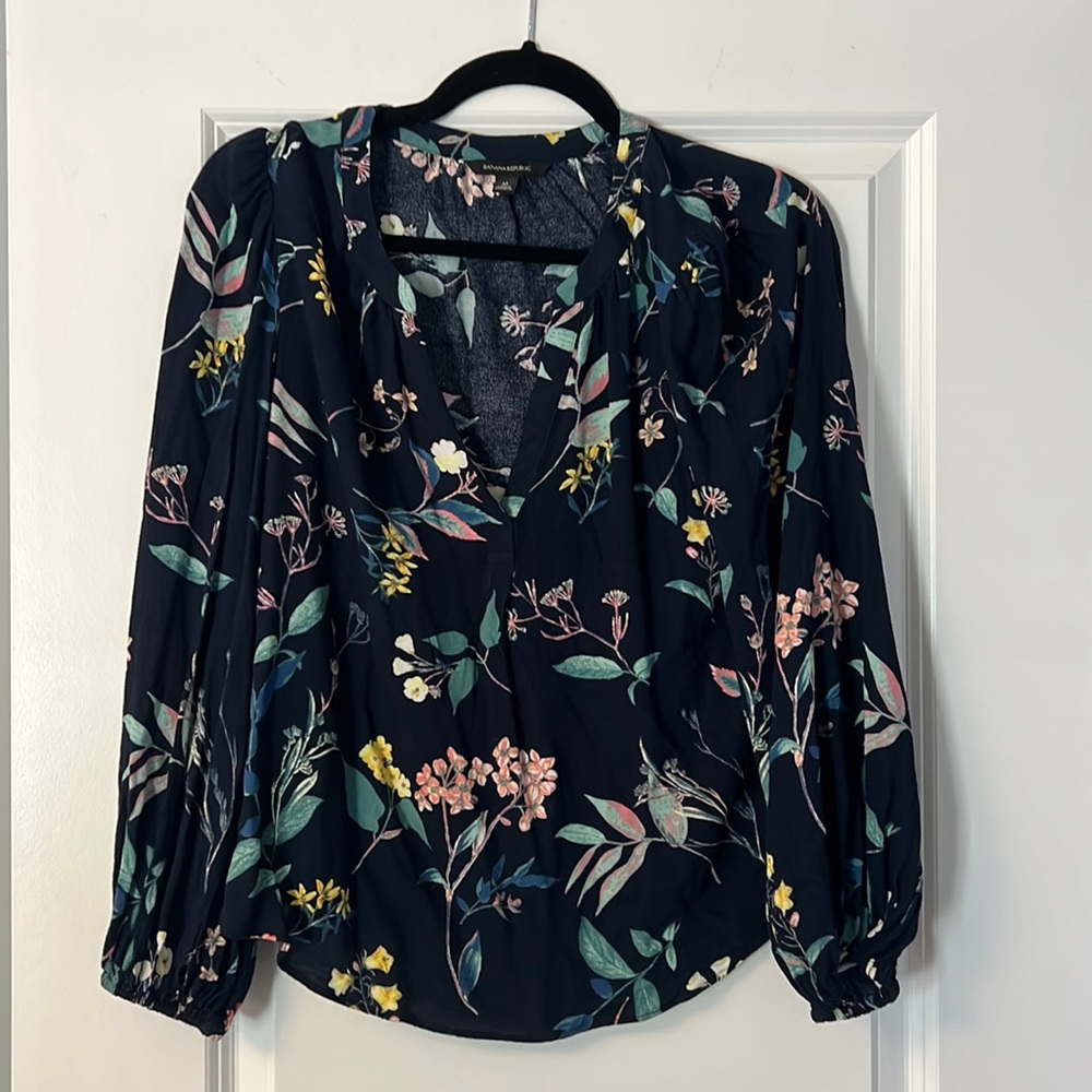 Banana Republic top